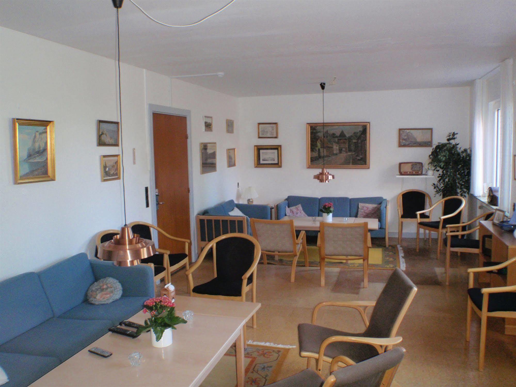 Mon Hostel & Vandrehjem Borre Bagian luar foto